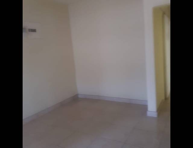 2 BEDROOM FLAT RENTED IN SHASTRI PARK